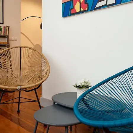 Old Style Fully Renewed And Spacious 3-bed Apartment Lisbon