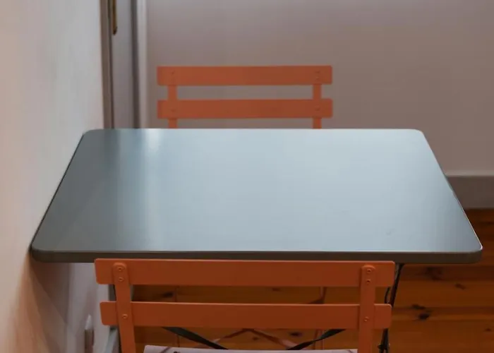 Old Style Fully Renewed And Spacious 3-bed Lisboa