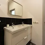 Old Style Fully Renewed And Spacious 3-bed アパート リスボン